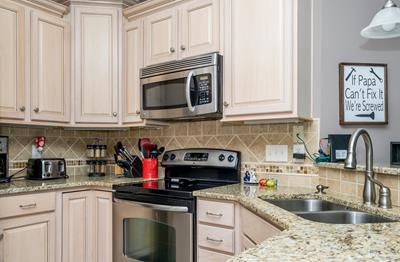 Fully equipped kitchen