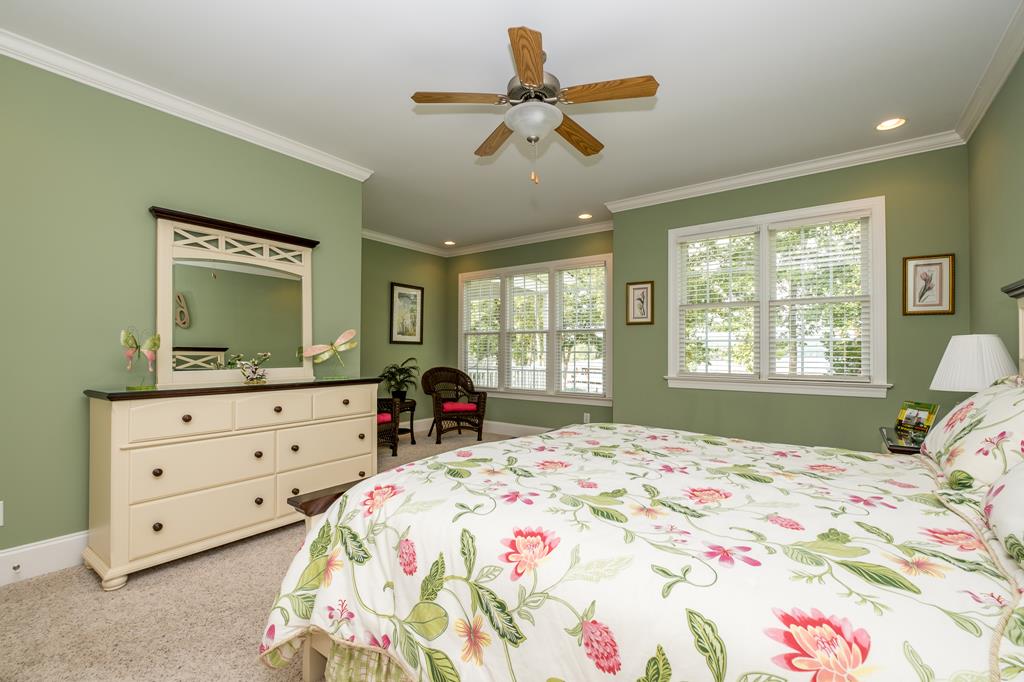 Beautifully decorated primary 1st bedroom